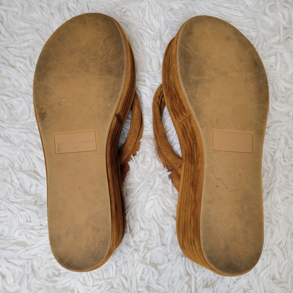 GUC Veronica Beard Sandals - Picture 12 of 15